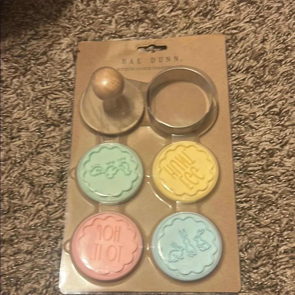 Rae Dunn Cookie Stamp Set - Pastel Colors - Picture 1 of 2